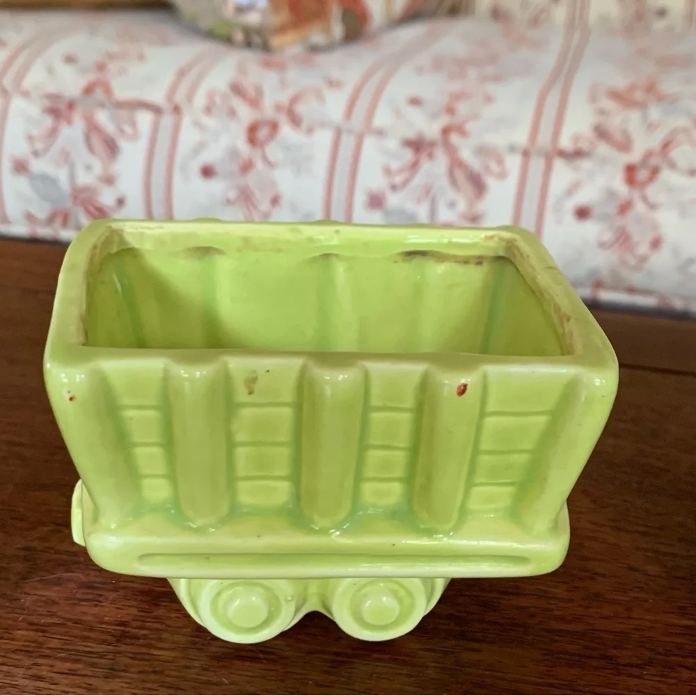 Vintage Ceramic 🚂 Train Planter Set